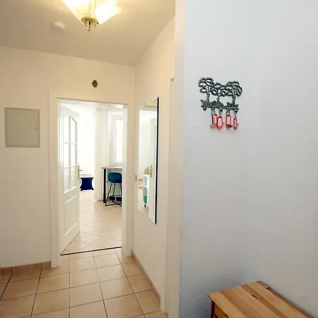 Osterstra_e 1_ Whg_ 2_ Haus Flora Apartament *